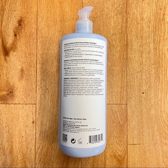 Olaplex No. 4C Bond Maintenance™ JUMBO Clarifying Shampoo - Picture 6 of 6